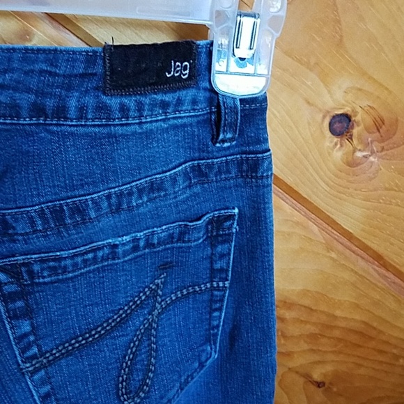 Jeans - Picture 4 of 5